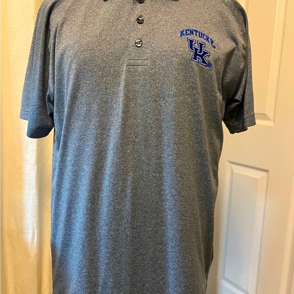 University of Kentucky (UK) Mens Shirt. Good shape.